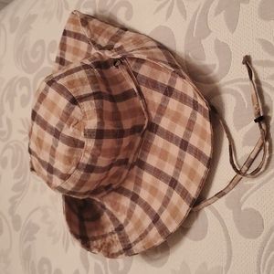 Zara Hat
